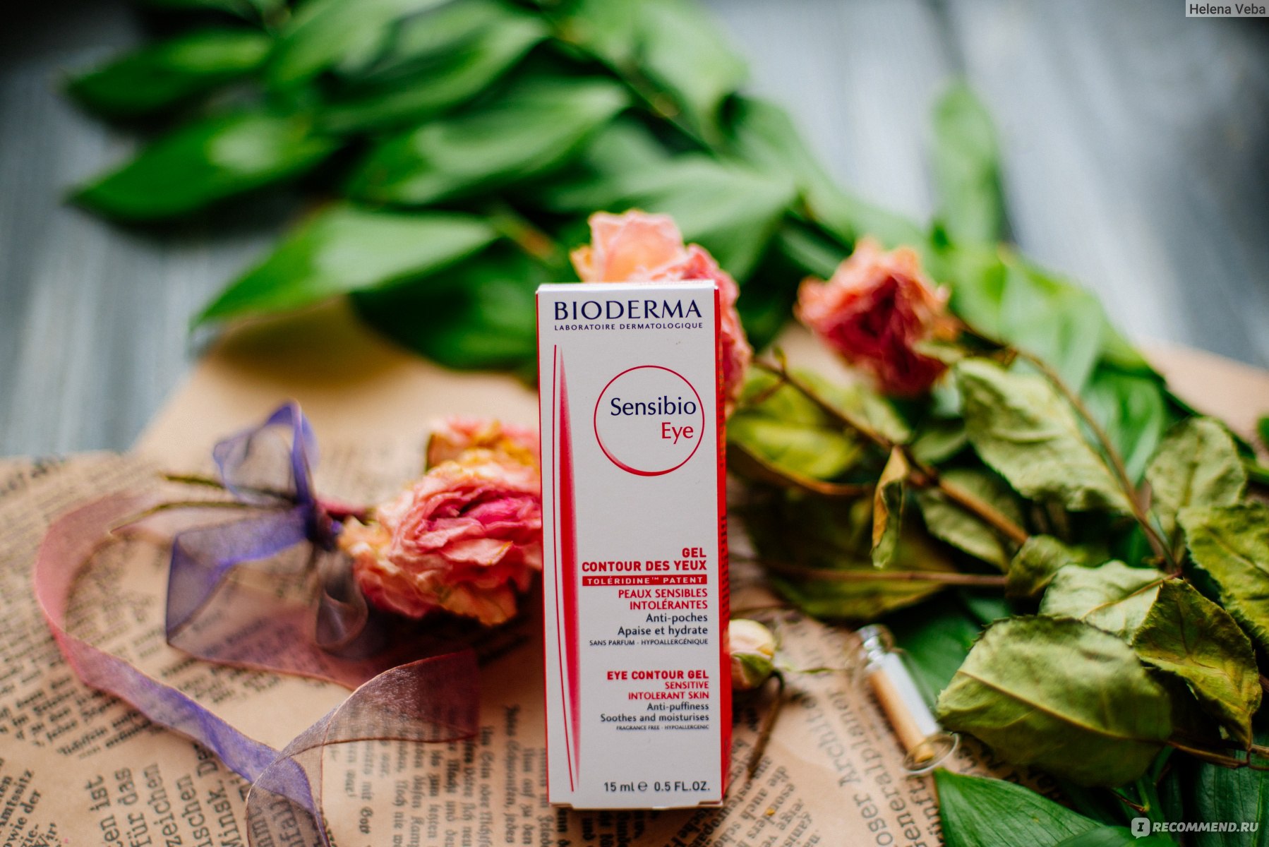 Для кожи вокруг глаз отзывы. Bioderma для кожи вокруг глаз. Биодерма крем для кожи вокруг глаз. Крем для кожи вокруг глаз Свобода. Биодерма косметика от морщин вокруг глаз.