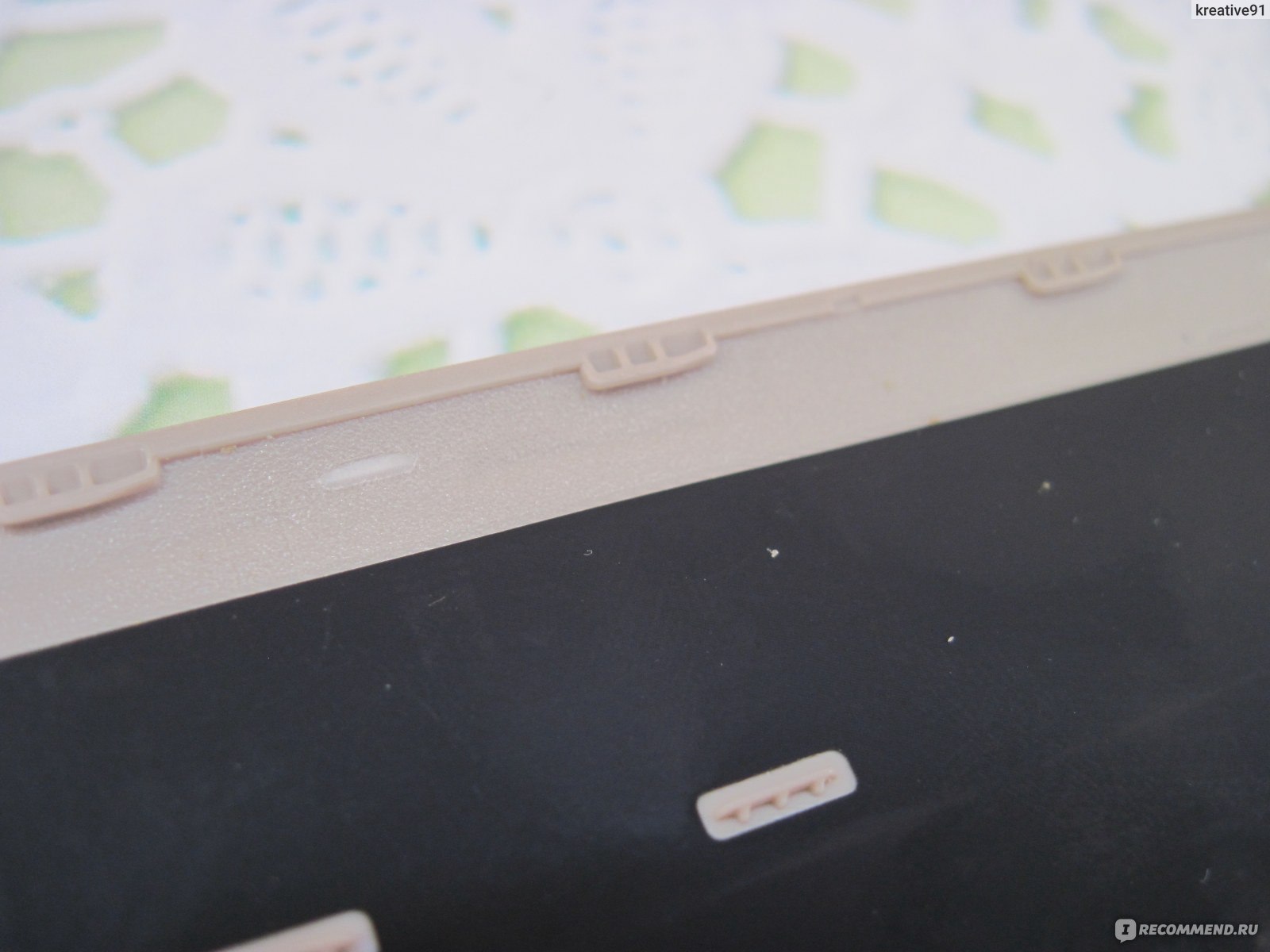 Мобильный телефон Samsung Galaxy J5 (2016) SM-J510F/DS фото