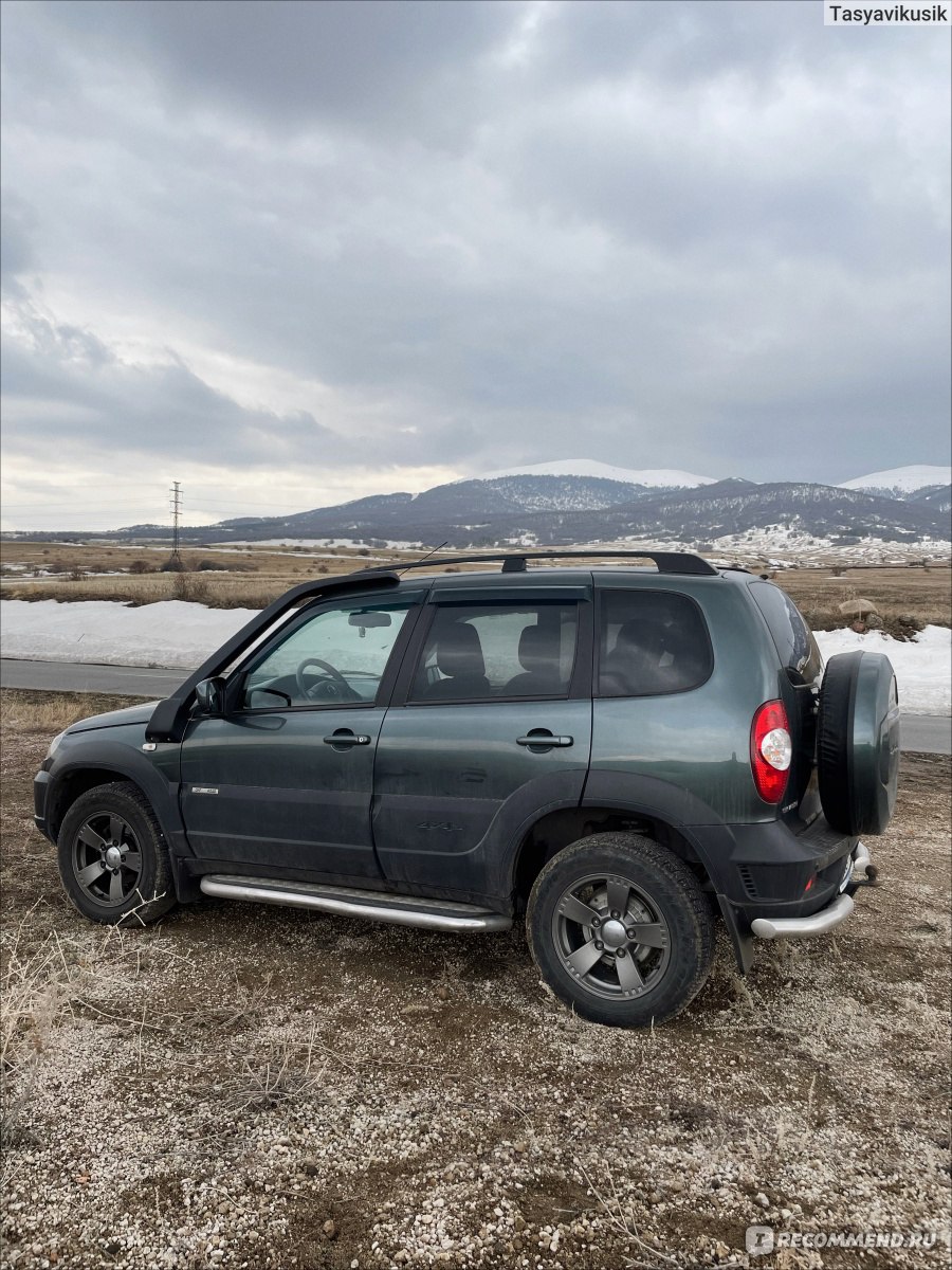 Chevrolet NIVA - 2011 - «Хороший недорогой внедорожник в нынешних реалиях.  За что мы его обожаем и главные минусы Niva Chevrolet 2017. » | отзывы