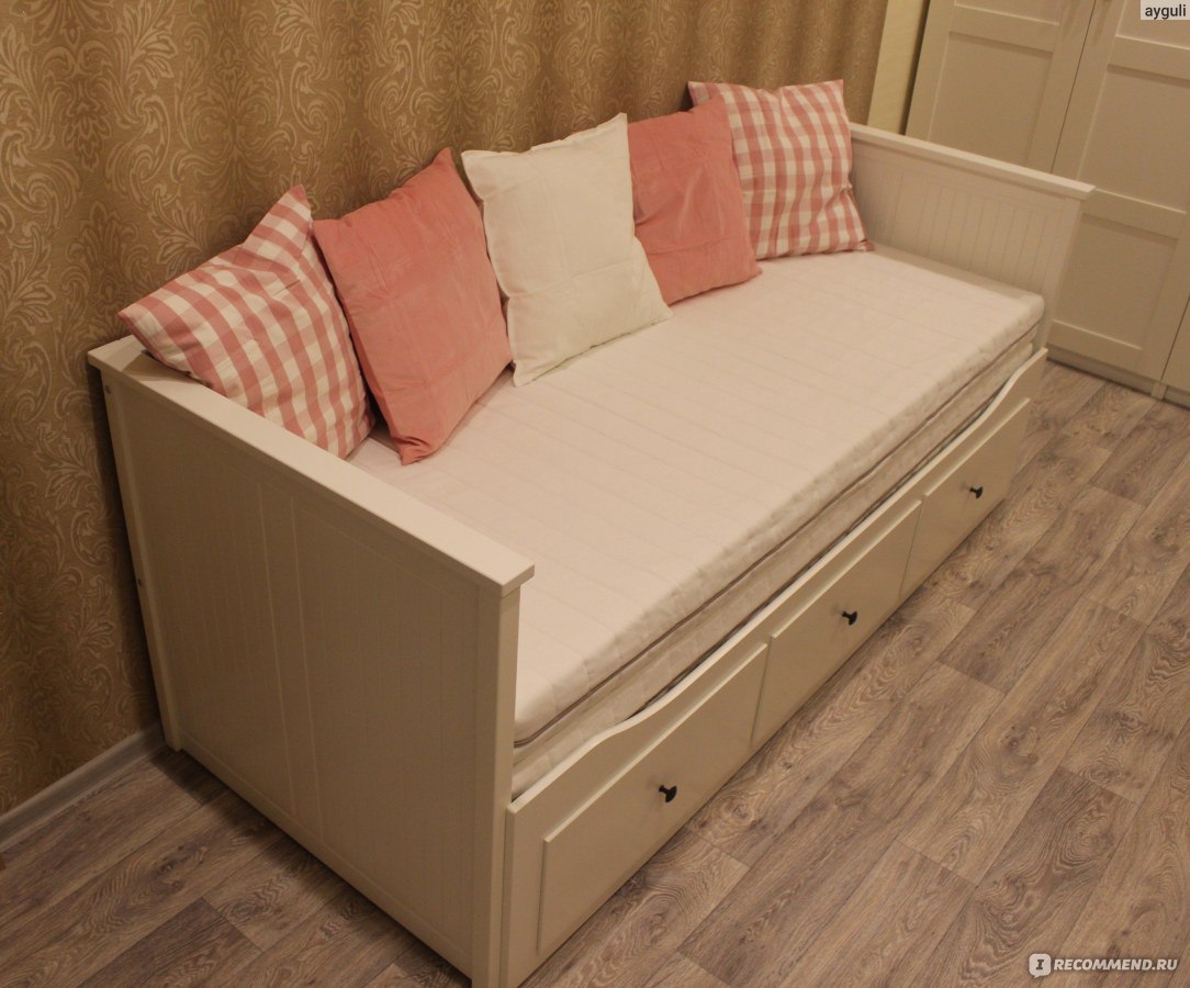 Кушетка IKEA Хемнэс с тремя ящиками - «Кушетка, диван - кровать, двуспальная кровать и место для хранения. Много фото, плюсы и минусы.»