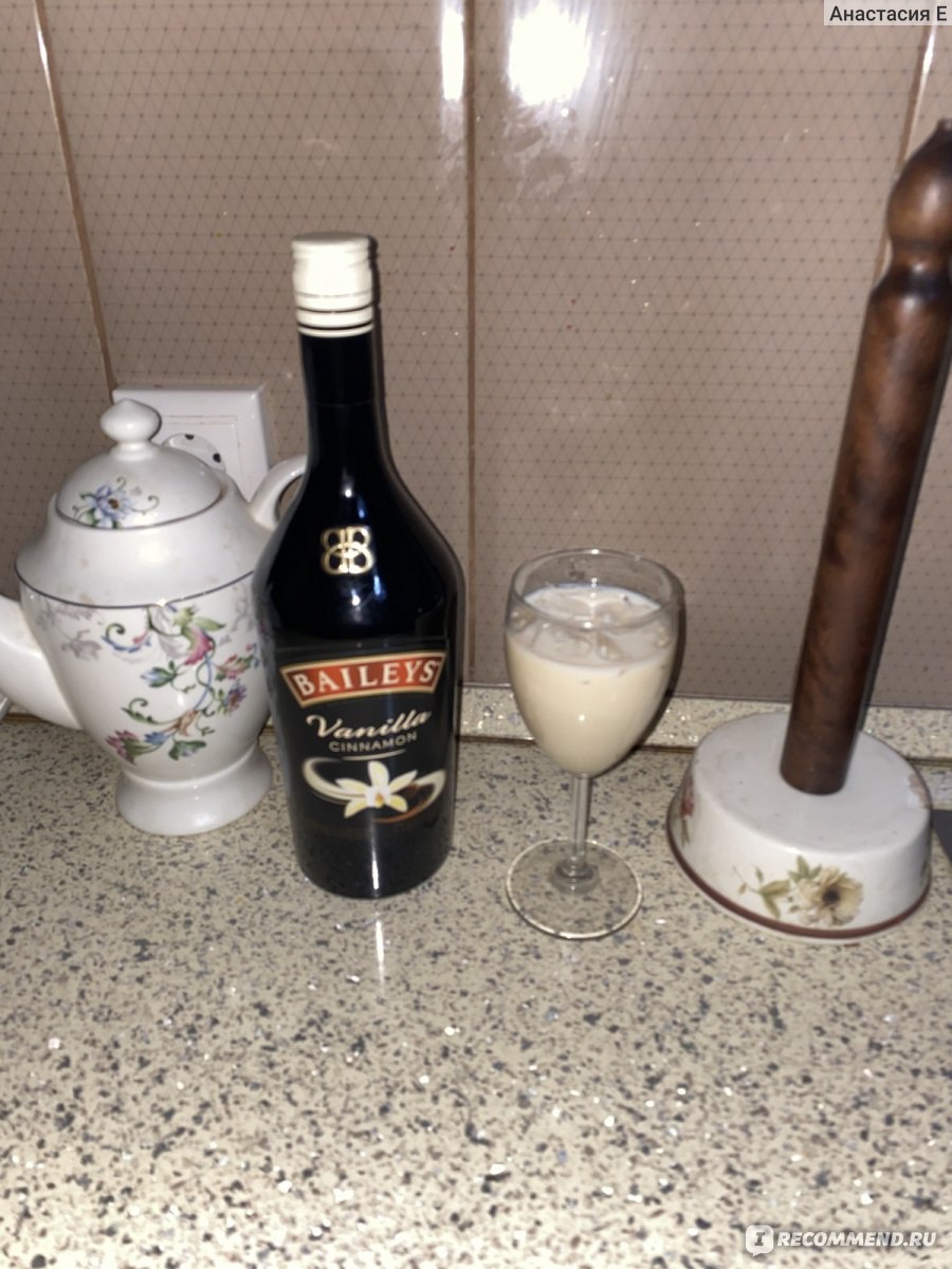 Ликер Baileys Vanilla Cinnamon - «Приторный , но если употреблять со льдом  - сойдет , особенно для любителей ванили ?» | отзывы