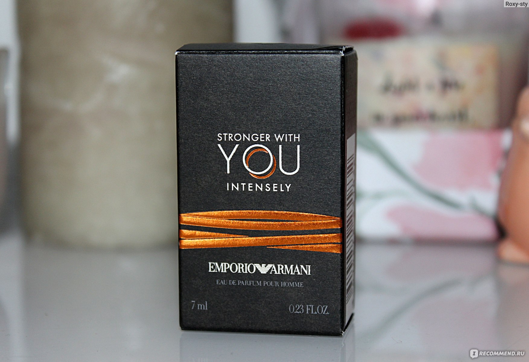 Stronger with you intensely. Коробка Армани you intensely. Армани стронгер виз ю. Сэмпл Armani strong with you. Armani you intensely летуаль.