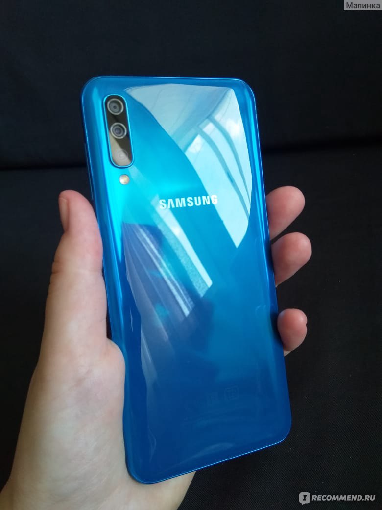 Смартфон Samsung Galaxy A50 - «К чему такой большой экран, если он узкий?!!  Одной рукой управлять невозможно!!! 9 минусов против 5 плюсов» | отзывы