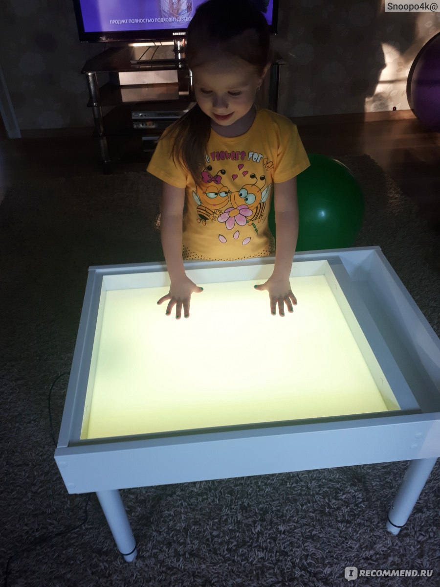 Многофункциональный стол для детей с подсветкой