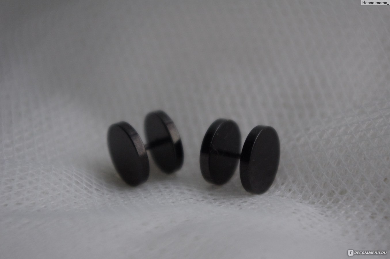 Фейковые тоннели Aliexpress one pair 316l surgical stainless steel titanium  black plated disc fake tunnel ear piercing for men - «Псевдо тоннели в ушах  с Aliexpress. Притягивают взгляды.» | отзывы