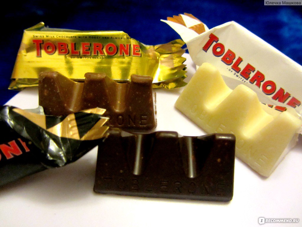 Шоколад в треугольной упаковке Toblerone