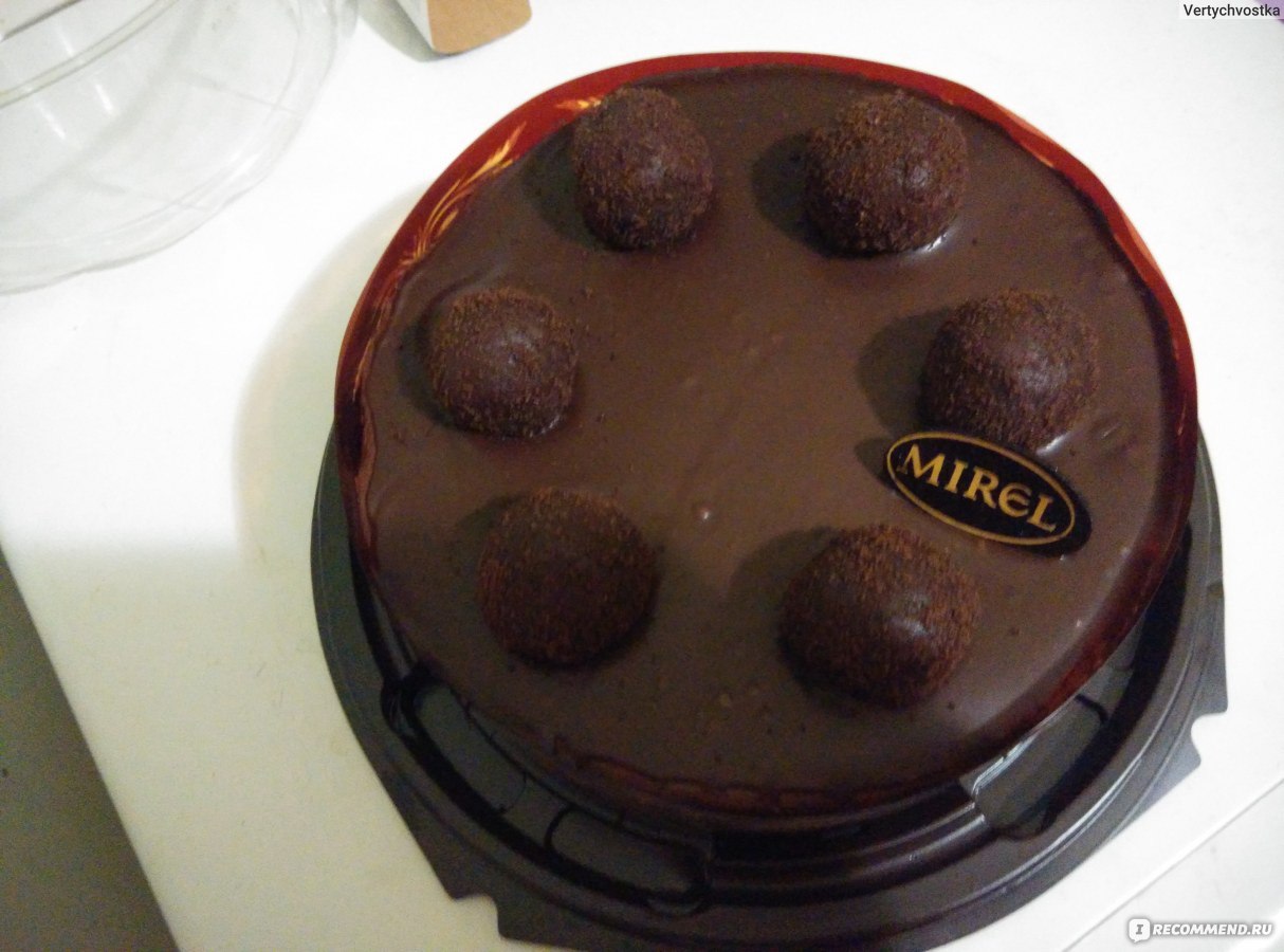 Торт с шарами из шоколада Мирель