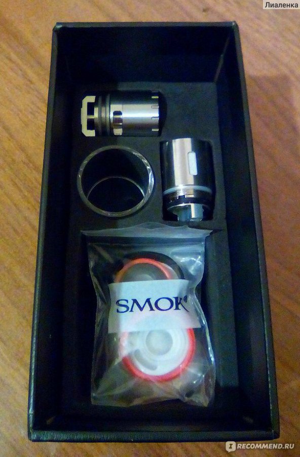 Электронные сигареты Smoktech Атомайзер TFV8 фото