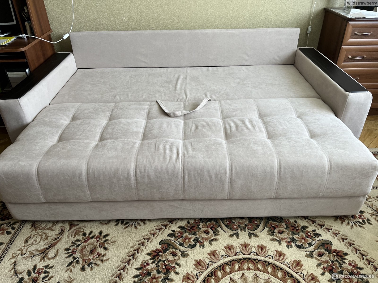 диван кровать с единым матрасом