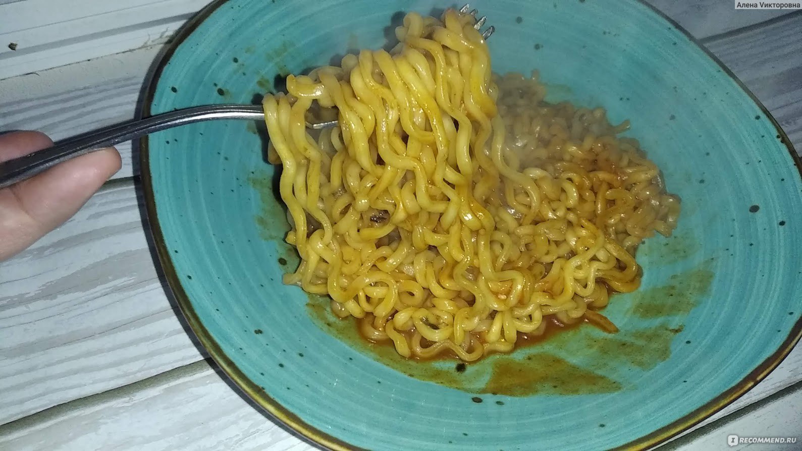 Лапша быстрого приготовления Samyang Cheese Hot Chicken Flavor Ramen - «Корейская  острая лапша с курицей и сыром: для меня лучше острый соус использовать  примерно на треть.» | отзывы