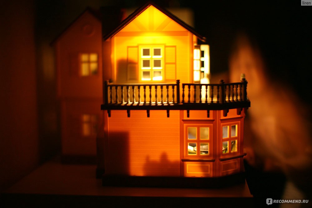 Sylvanian Families Большой дом со светом фото