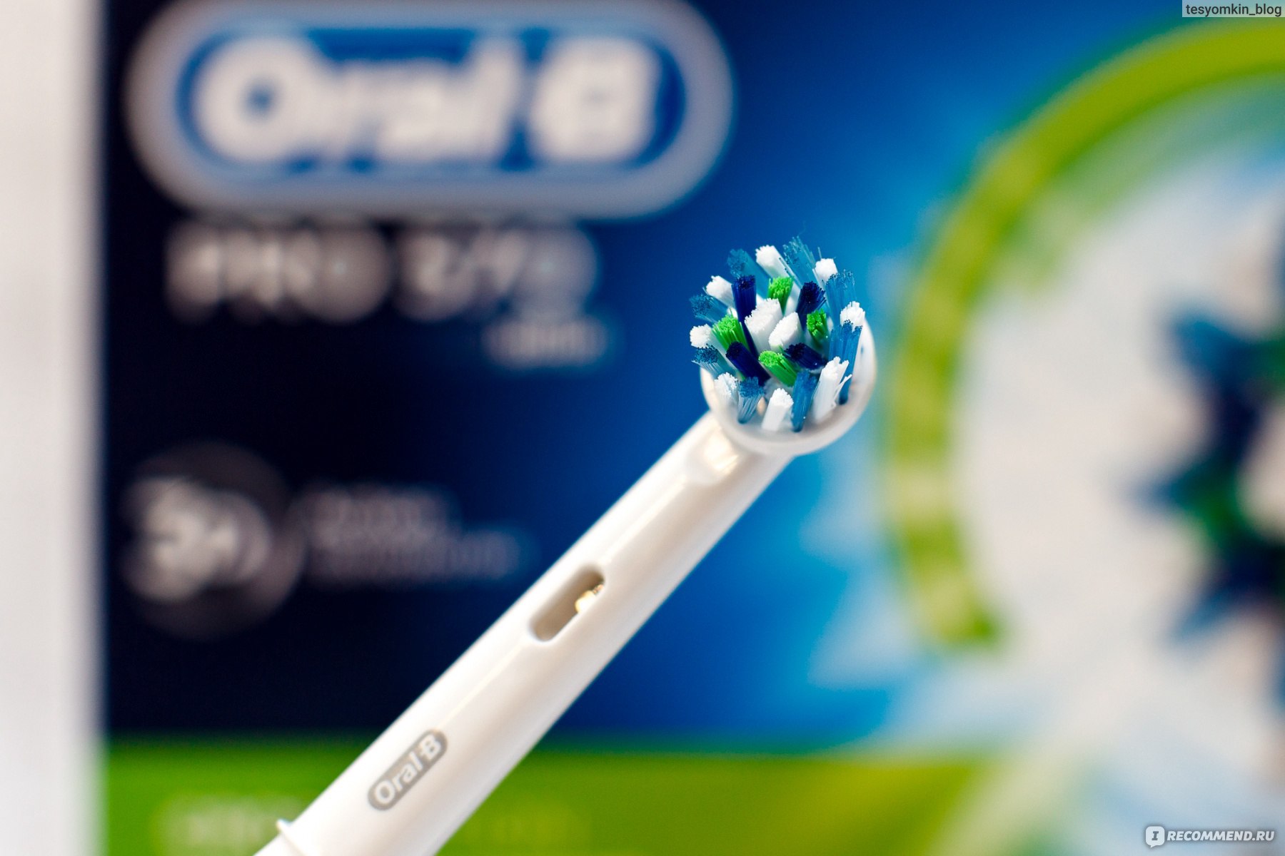 Электрическая зубная щетка Oral-B PRO 570 фото