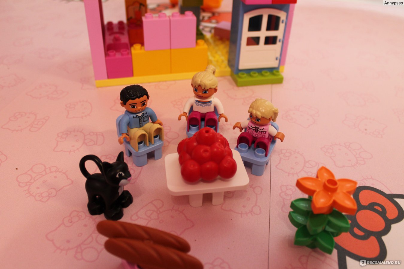 Lego Duplo 10505 Legoville Family House Кукольный домик - «Кукольный домик,  который стоит купить. Перестановка мебели и реконструкция возможна за 15  минут.» | отзывы