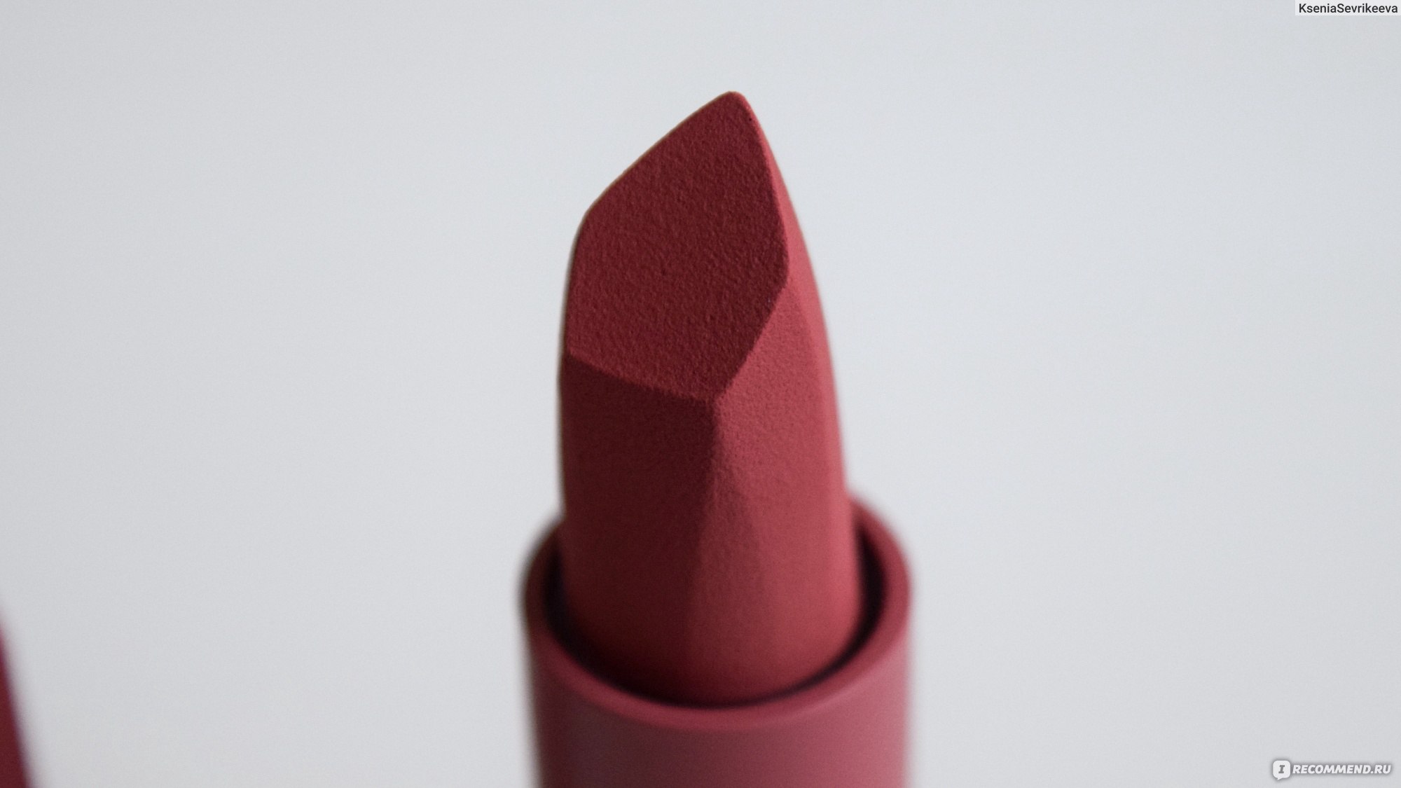 rendezvous lipstick huda beauty