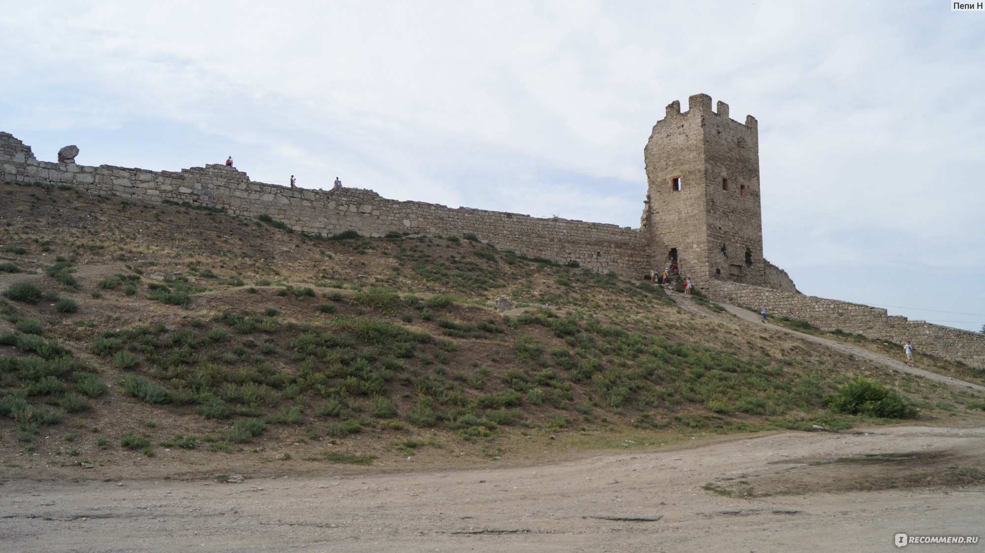 Генуэзская крепость Кафа (Феодосия), Крым - «Генуэзская крепость в Феодосии  – одна из самых древних сохранившихся цитаделей в Крыму» | отзывы