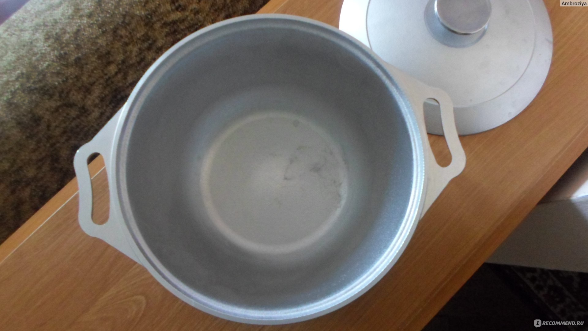Почему нельзя солить огурцы в алюминиевой посуде
