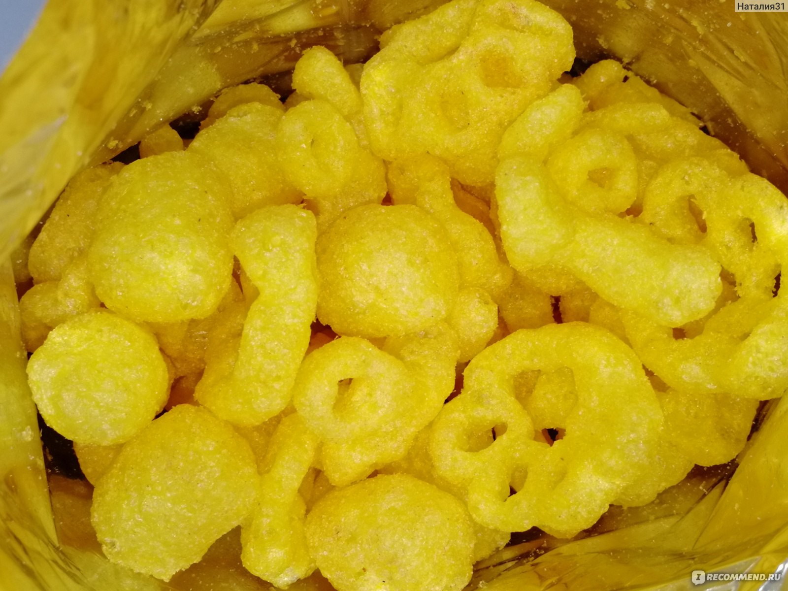 Чипсы кукурузные Cheetos Хот-Дог фото