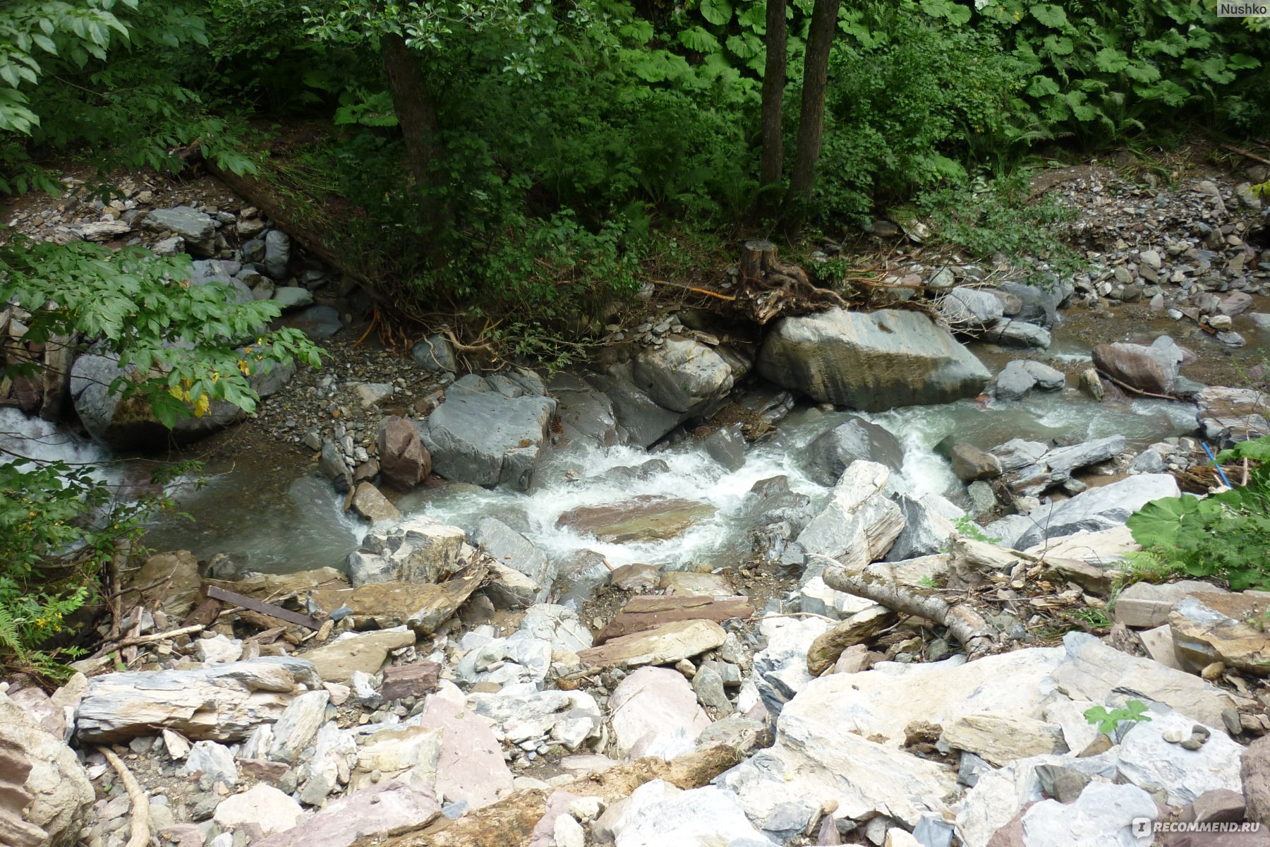 Красная Поляна водопады Менделиха