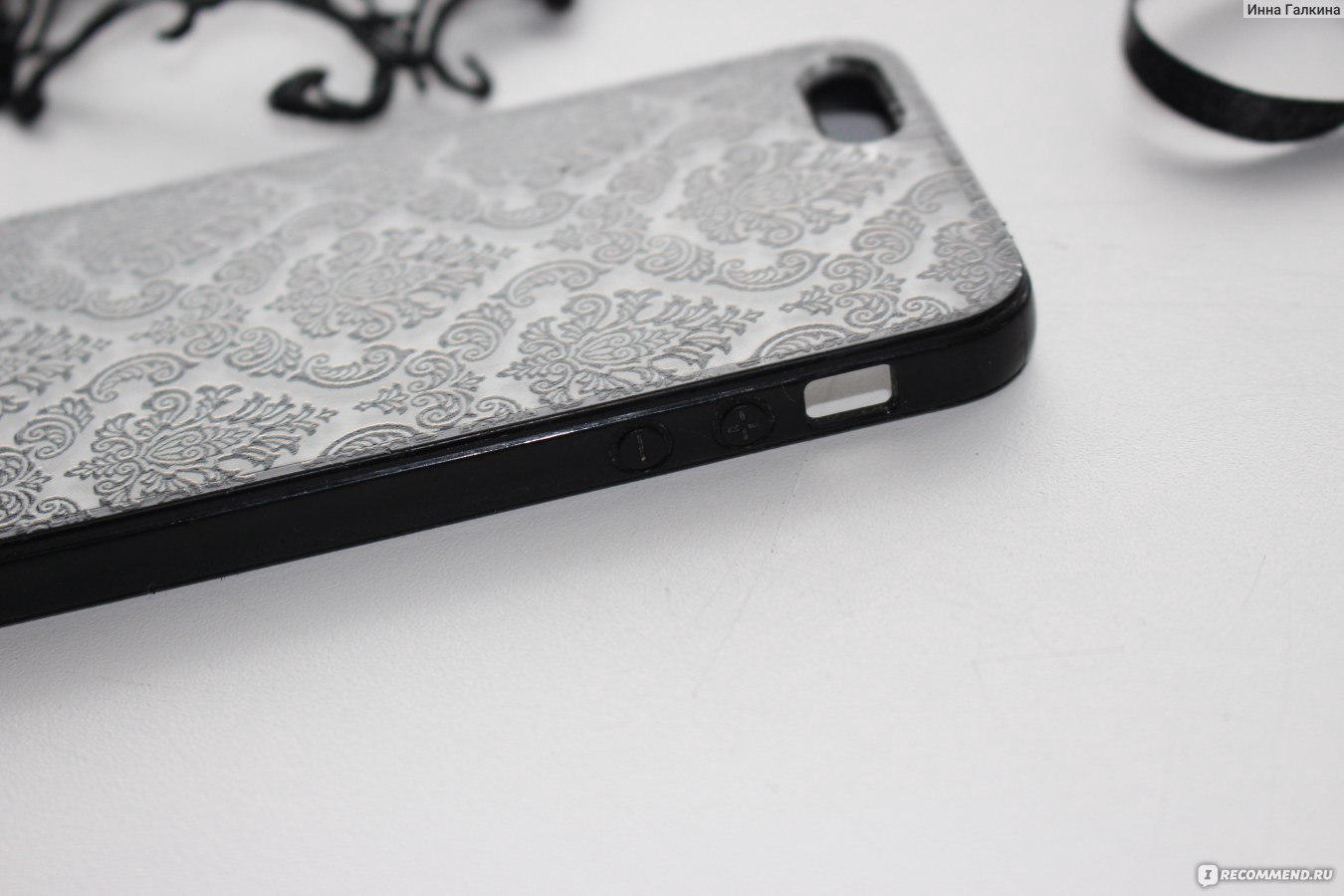 Чехол для мобильного телефона Aliexpress Hot damask vintage pattern rubber  protector hard case cover for Apple iPhone 5/5S black - «Даже после года  носки, он идеален! Очень красивый винтажный чехольчик за копейки!» |