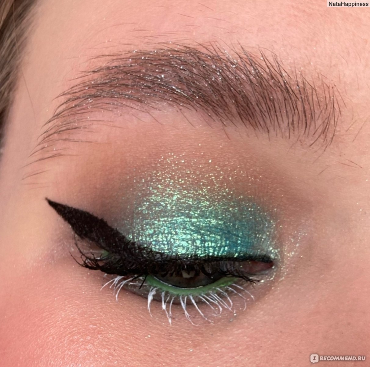 Cияющие тени для век Art-Visage Illusion Glitter Eyeshadow - «Полный Джингл  Беллс со спарклами Art-Visage Illusion. Свотчи всей линейки и оттенки 31  Хамелеон и 32 Аквамарин в макияже.» | отзывы