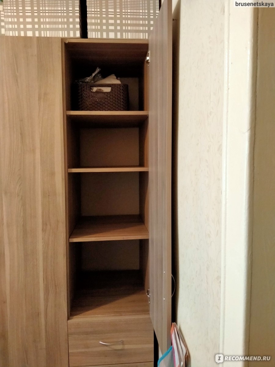 тодален шкаф с раздвижными дверьми