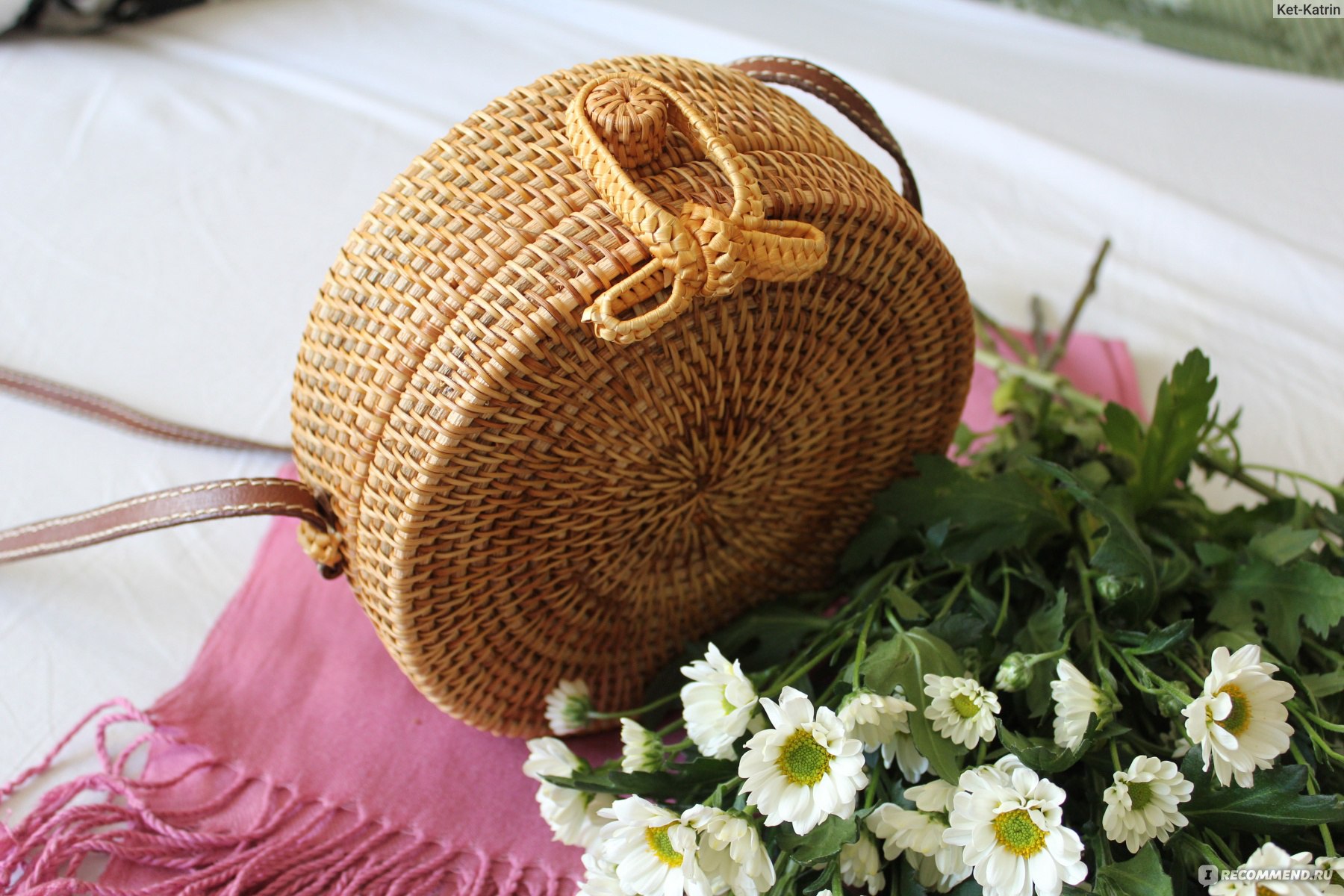 Сумка женская через плечо Aliexpress Bali Island Hand Woven Bag Round  Butterfly buckle Rattan Straw Bags Satchel Wind Bohemia Beach Circle Bag -  «Хочешь выглядить летом СТИЛЬНО и в ТРЕНДЕ? Тогда заходи