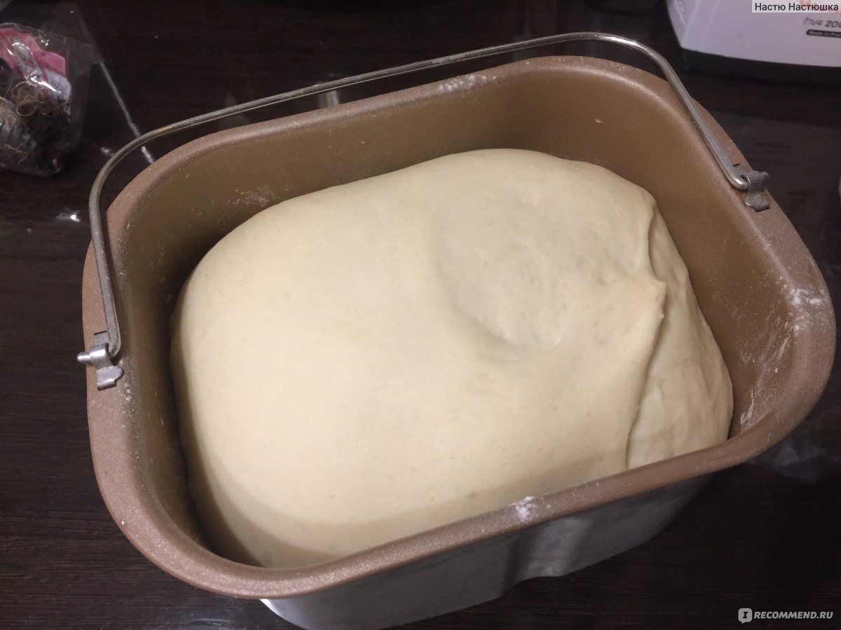 Хлебопечка программы тесто. Хлебопечка тесто. Тесто в хлебопечке. Тесто для хлебопечки. Тесто для пирога в хлебопечке.