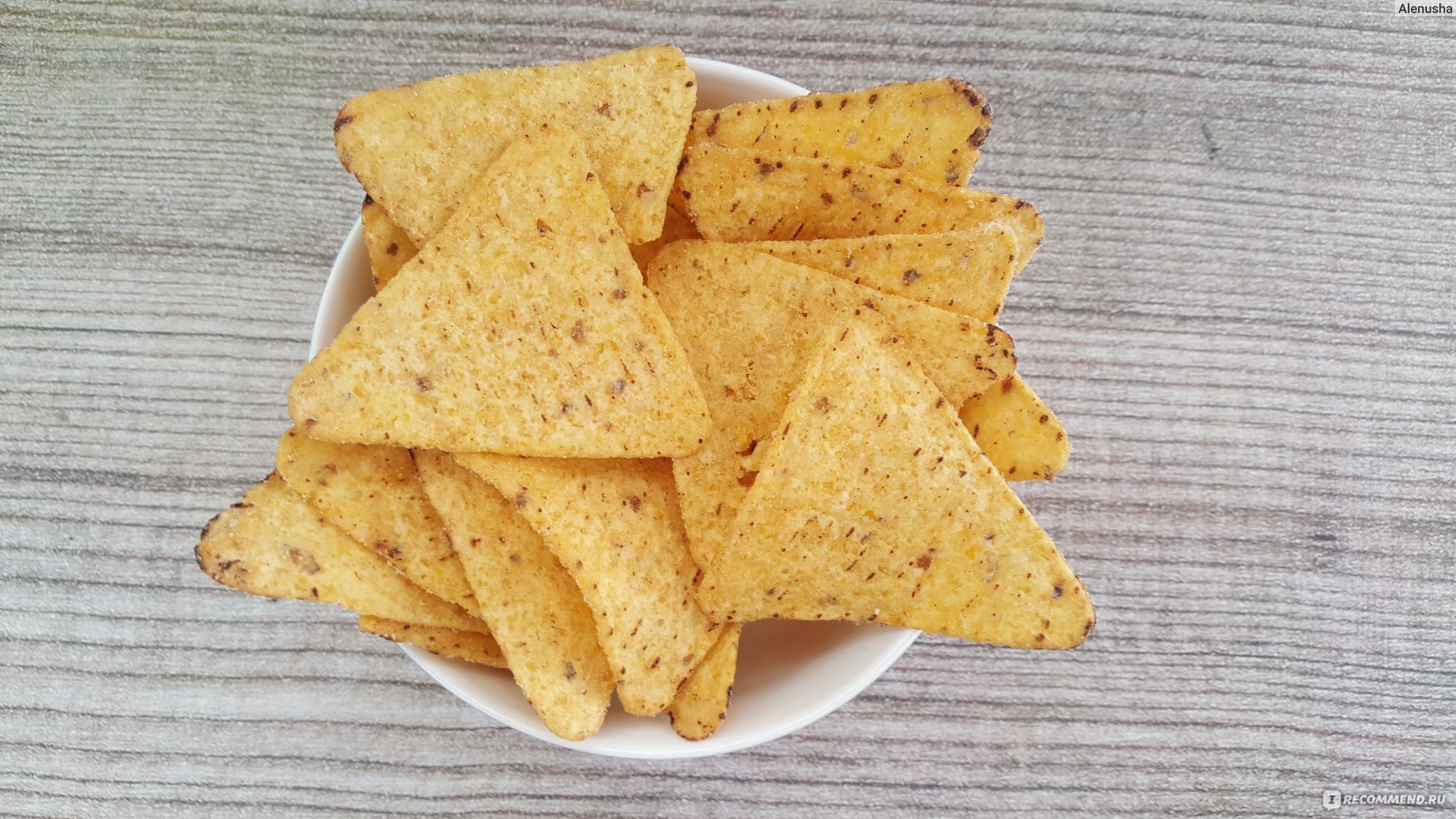 Чипсы Nachos Delicados кукурузные с нежнейшим сыром - «Абсолютно никакого  восторга и удовольствия. Никакого оригинального вкуса, да к тому же жесткие  и сухие. » | отзывы