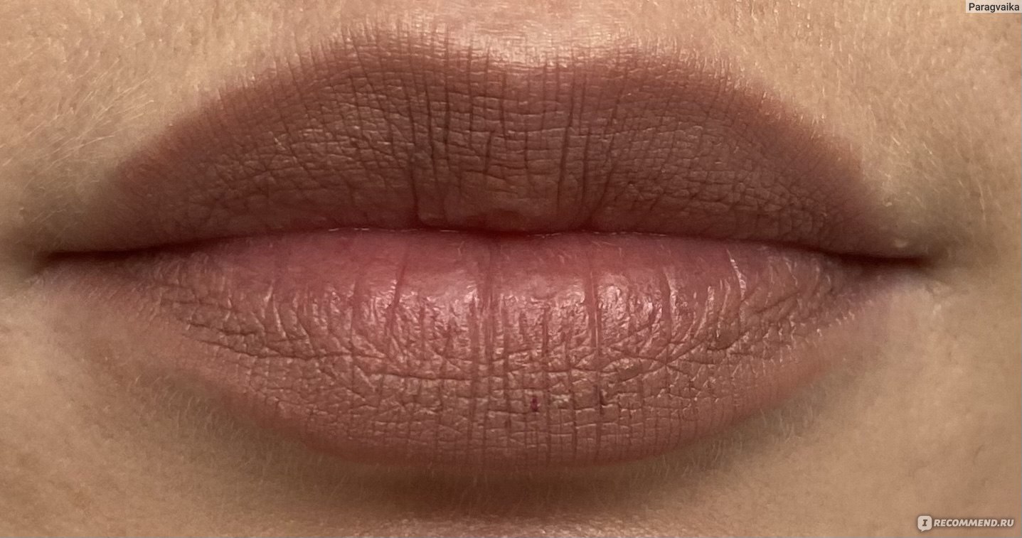 Нюдовая губная помада L'Oreal Paris Color Riche Ultra Matte, ультраматовая