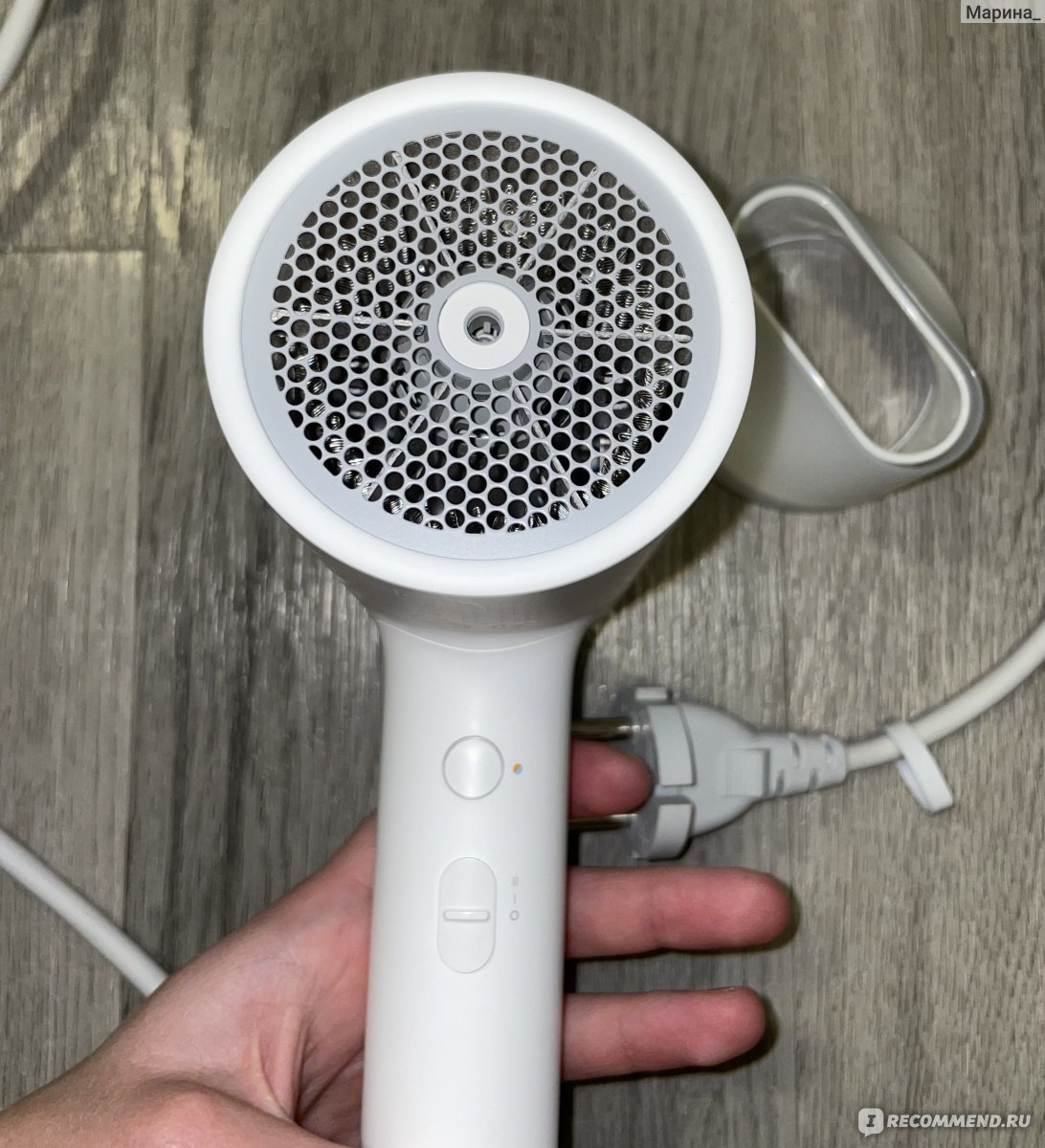 Xiaomi ionic hair dryer. Фен Xiaomi Ionic hair. Фен mi Ionic hair Dryer н300. Фен Xiaomi mi Ionic hair Dryer с европейской вилкой. Магнитная насадка диффузор для фена Xiaomi.