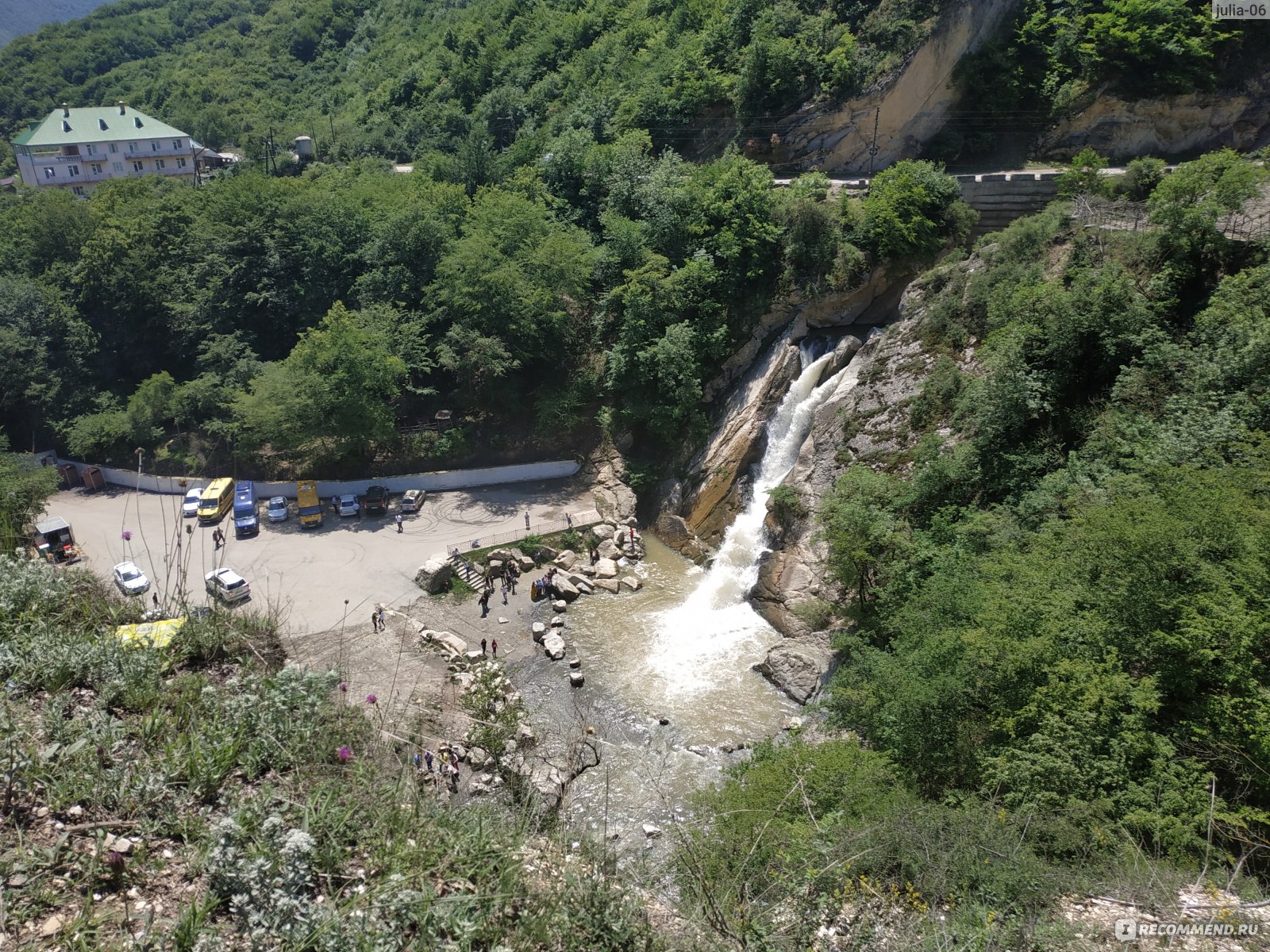 Крепость семи братьев ( хучнинский водопад , Табасаранский район )