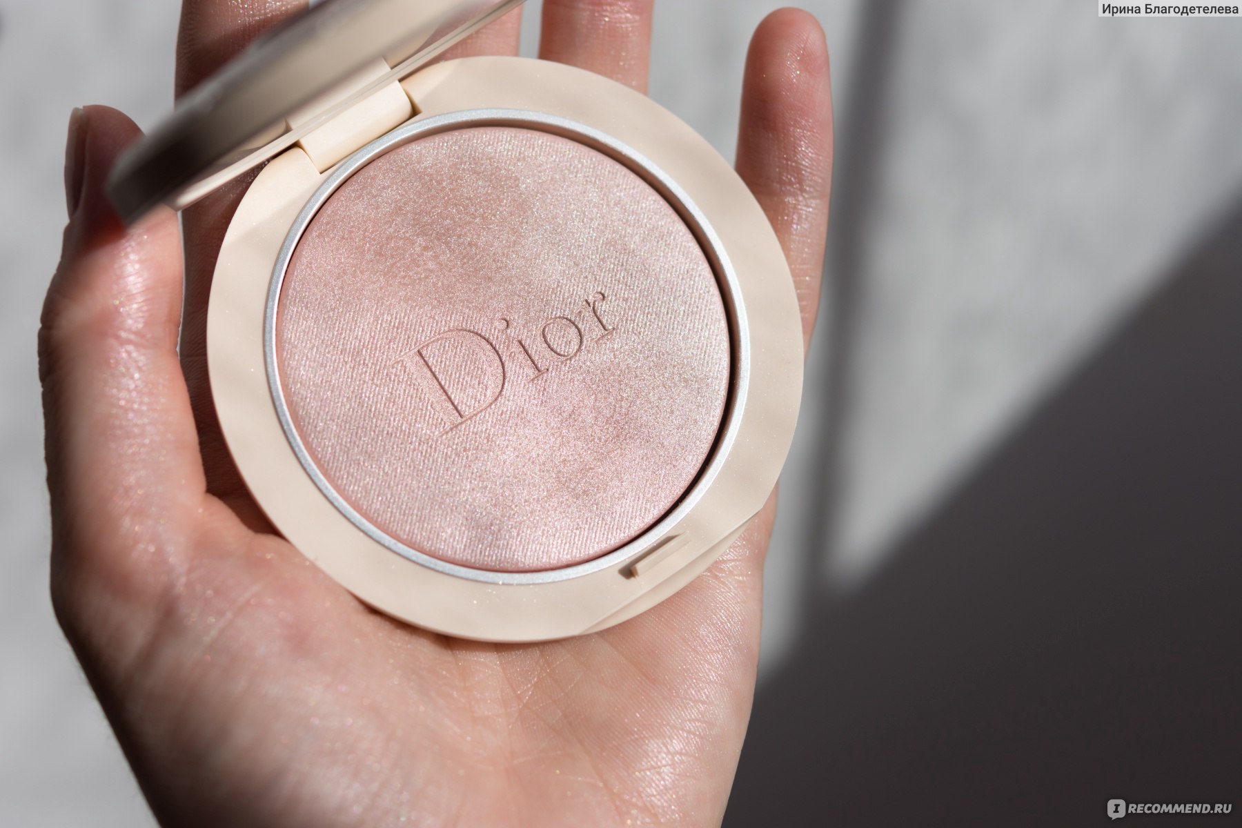 Фото хайлайтера диор. Christian Dior хайлайтер. Highlighter Dior Forever Couture Luminizer. Dior Forever Couture Luminizer 01. Dior Forever Couture Luminizer 02.