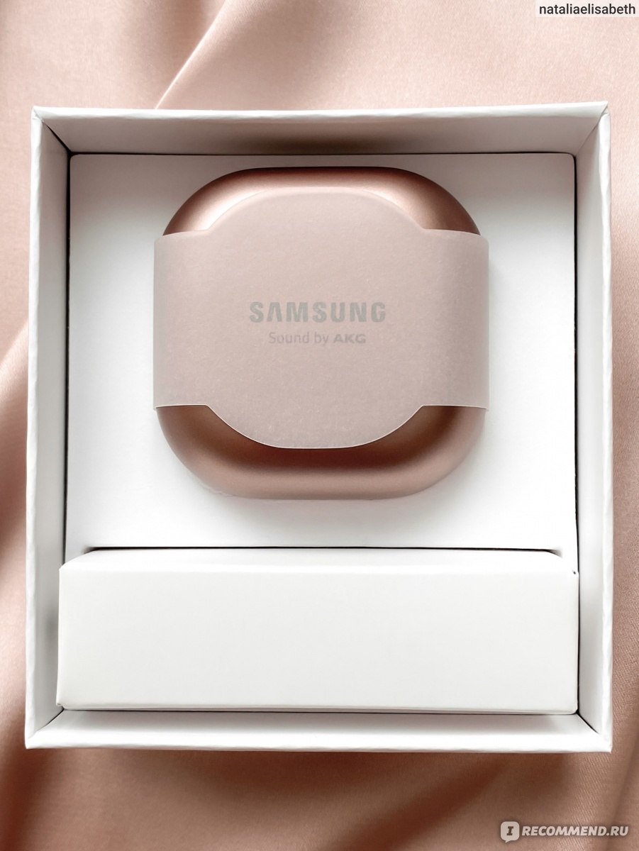 Беспроводные наушники Samsung Galaxy Buds Live фото