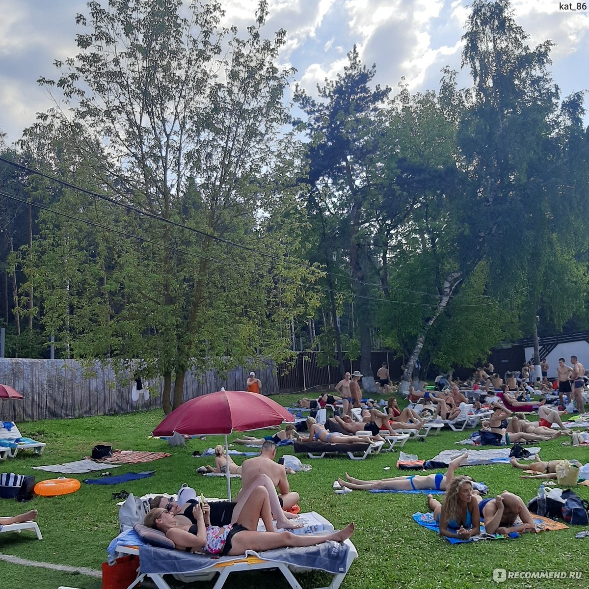 Пляж рублево московская область фото Пляж Рублёво, Москва - "Двоякое впечатление: огромные очереди всюду, но вода и п