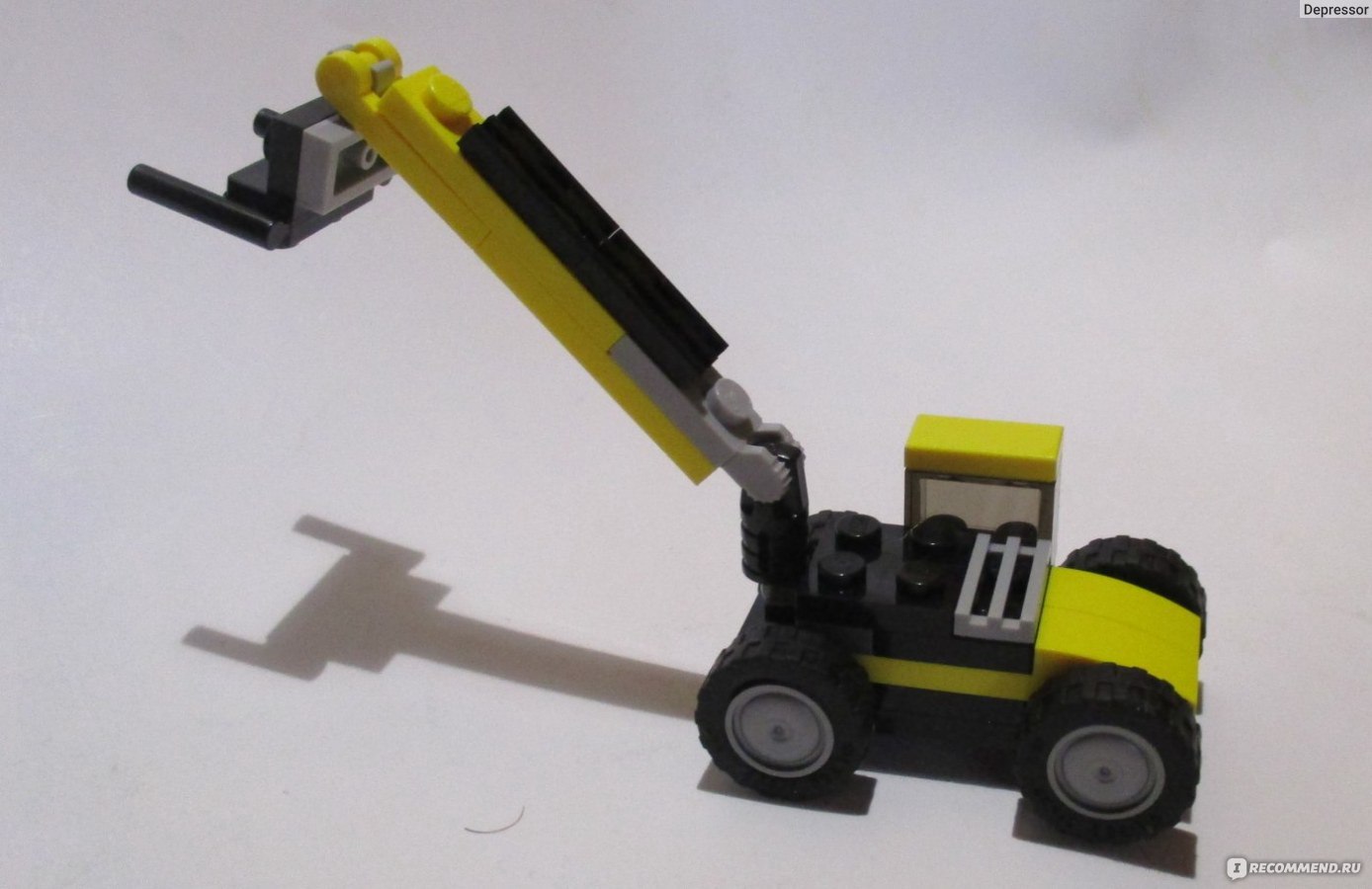 Lego Creator 31041 - Construction VehiclesСтроительные Машины - «Где-то мы  это уже видели) Ещё один строительный набор от Лего в микромасштабе.  Новинка 2016 года.» | отзывы