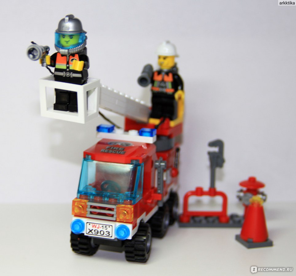 Enlighten Fire Rescue 903 Single Bridge Fire Engines/Пожарная машина с  подъемником - «Недорогой конструктор, совместимый с Лего. Отличная пожарная  машина с множеством функций Enlighten Brick 903» | отзывы