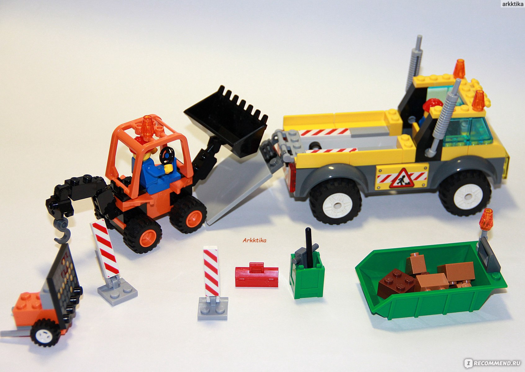 Lego Juniors 10683 - Road Work TruckМашина Дорожных Рабочих - «У вас нет  воды, прорвало водопровод? Это ремонтировали дорогу наши рабочие...  Интересные ситуации в конструкторе Лего.» | отзывы