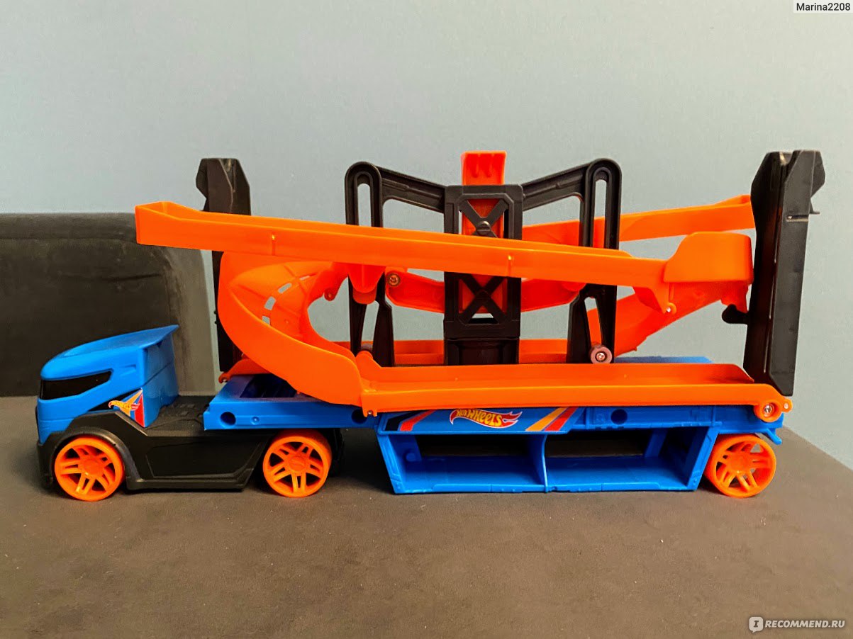 Hot Wheels City Подними и запусти Lift & Launch Hauler GNM62 - «Hot Wheels  - стоит ли машина своих 3689 рублей? Отличная задумка, не самое хорошее  исполнение, но все-таки высокая оценка и