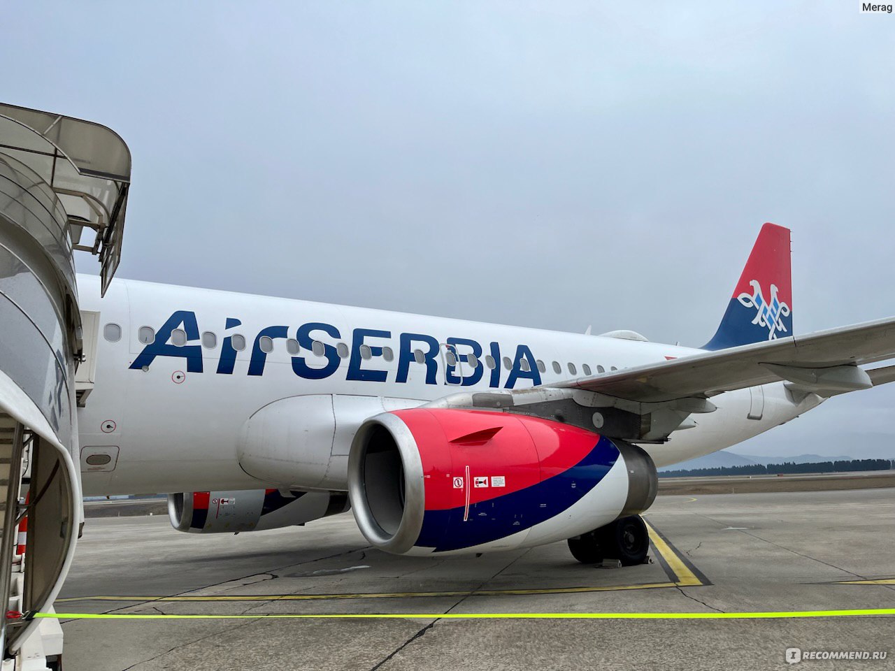 Air serbia улица светог марка 1 белград. Аэробус а319 Эйр Сербия. Airbus a319 Air Serbia салон. Airbus a319 Air Serbia схема салона. Авиакомпания Эйр Сербия Аирбас 330 200.