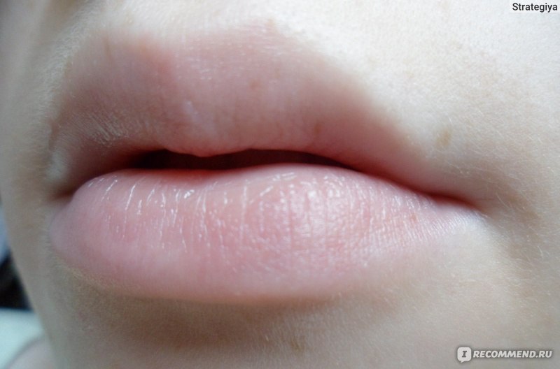 Блеск для губ Oriflame Цветоморфозы фото