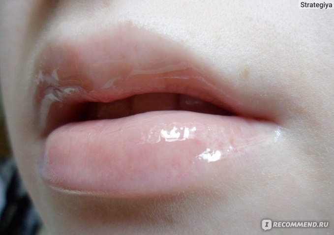 Блеск для губ Oriflame Цветоморфозы фото