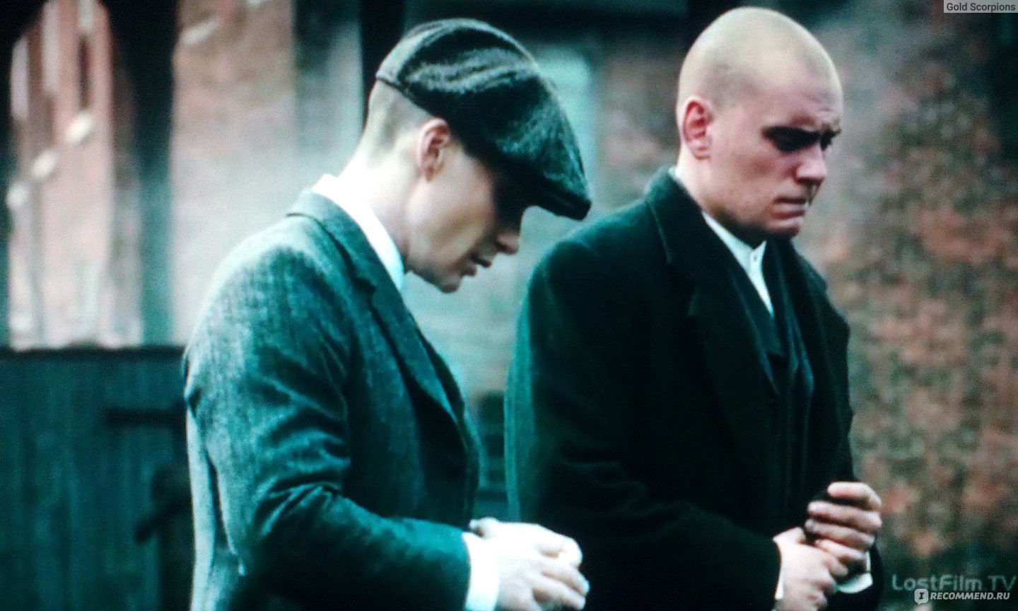 Острые козырьки/ Peaky blinders - «Найти СТИЛЬНЫЙ, ИЗЫСКАННЫЙ,ПРОРАБОТАННЫЙ  ДО МЕЛОЧЕЙ сериал, достаточно СЛОЖНО /// ОСТРЫЕ КОЗЫРЬКИ - впитал в себя  ВСЕ и ДАЖЕ БОЛЬШЕ /// Гангстерская сага, любовный роман, семейная драма +