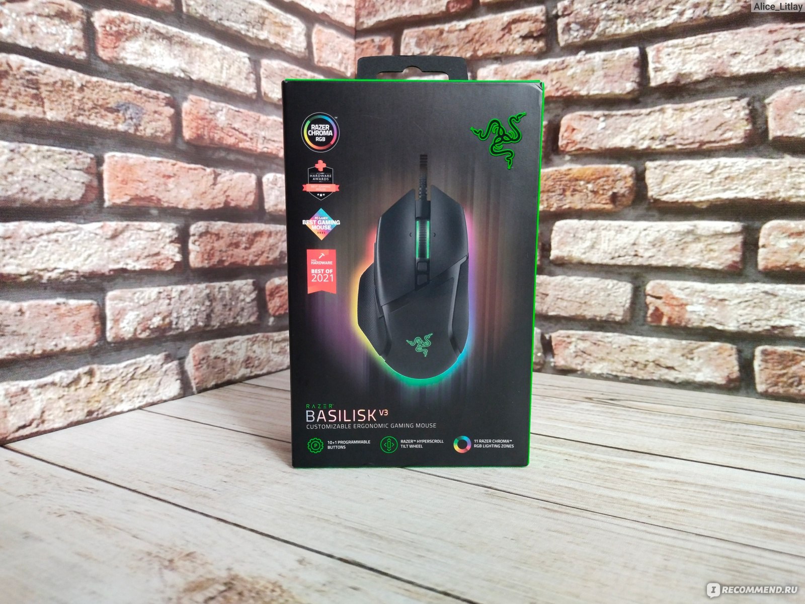 Мышка компьютерная Razer Basilisk V3 - «Очень красивая и шустрая мышка!  Жаль, что есть проблемы с ПО, за такую стоимость их не должно было быть» |  отзывы