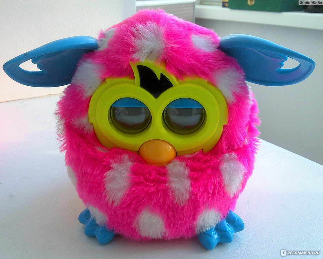 Hasbro Furby Boom - «Мне 25, и я пишу отзыв на игрушку Furby Boom, с  которой мы знакомы уже более 10 лет.Так ли он хорош в качестве подарка для  малыша? (ФОТО и