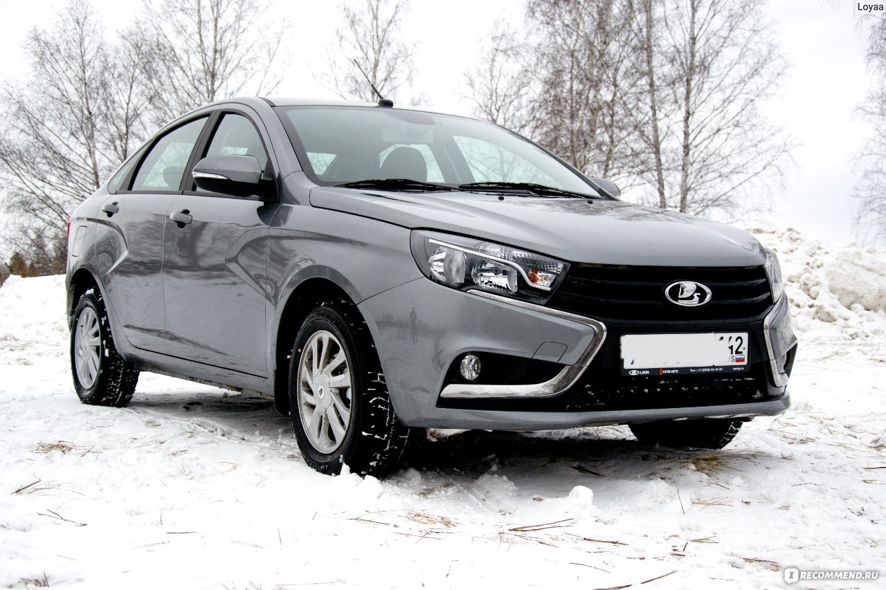 Lada Vesta - 2017 - «Прекрасный автомобиль 2017 года в комплектации Люкс.  Все еще 