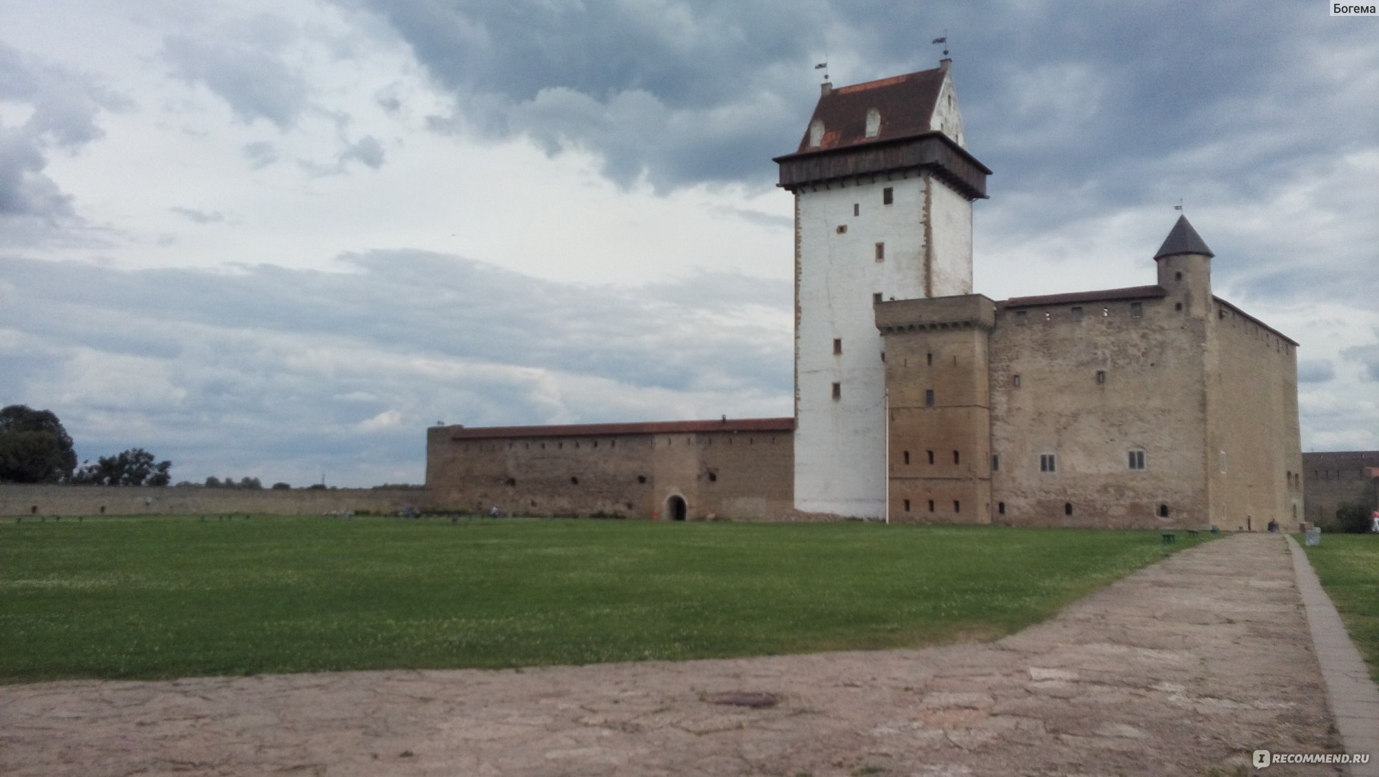 Нарвский замок (Hermanni linnus), г. Нарва, Эстония - «Замок в Нарве - моё  самое яркое впечатление об Эстонии.» | отзывы