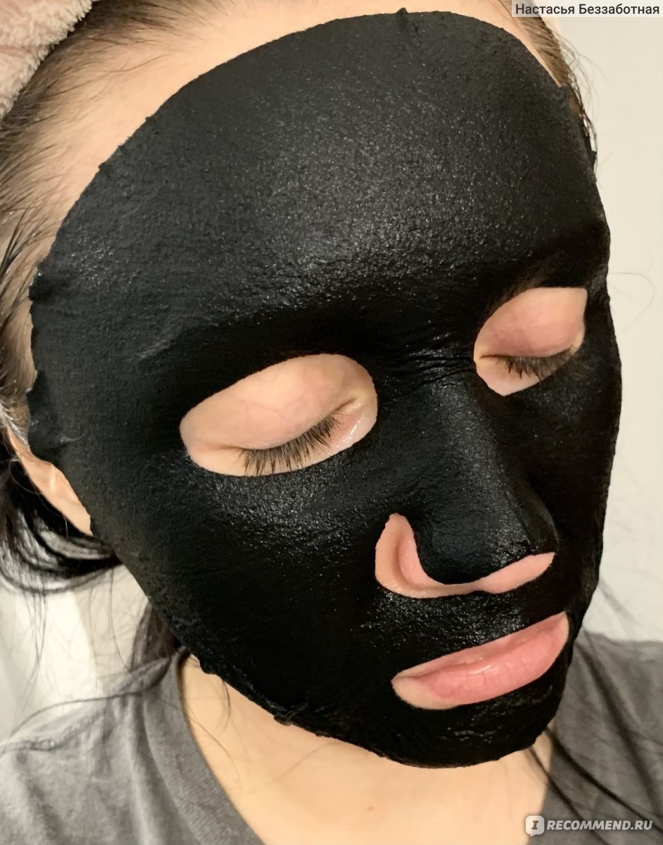 Чёрная маска: рецепт с углём и желатином