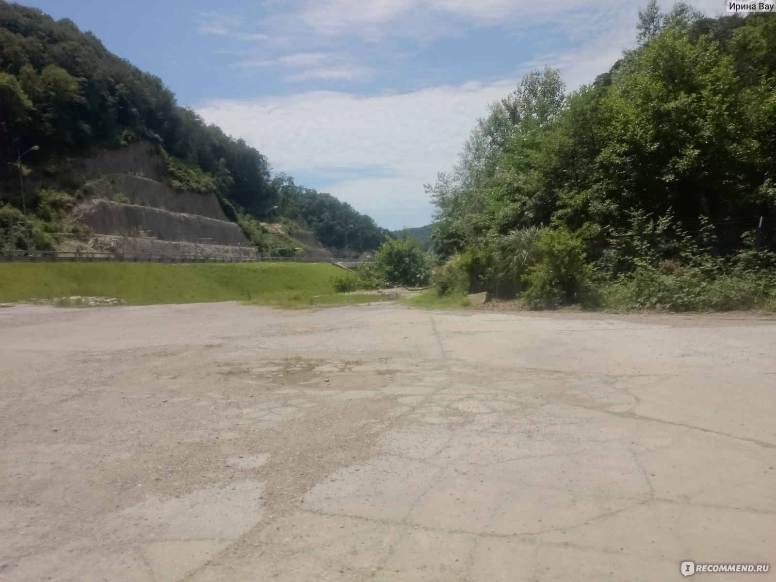 Россия, Краснодарский край, г.Сочи, Адлерский р-н, Водопад Глубокий Яр (Пасть  дракона) - «Фотоэкскурсия на самый красивый водопад Большого Сочи с  кристально чистой водой! Одни плюсы, подробнее - внутри отзыва. Инструкция  как добраться.» |