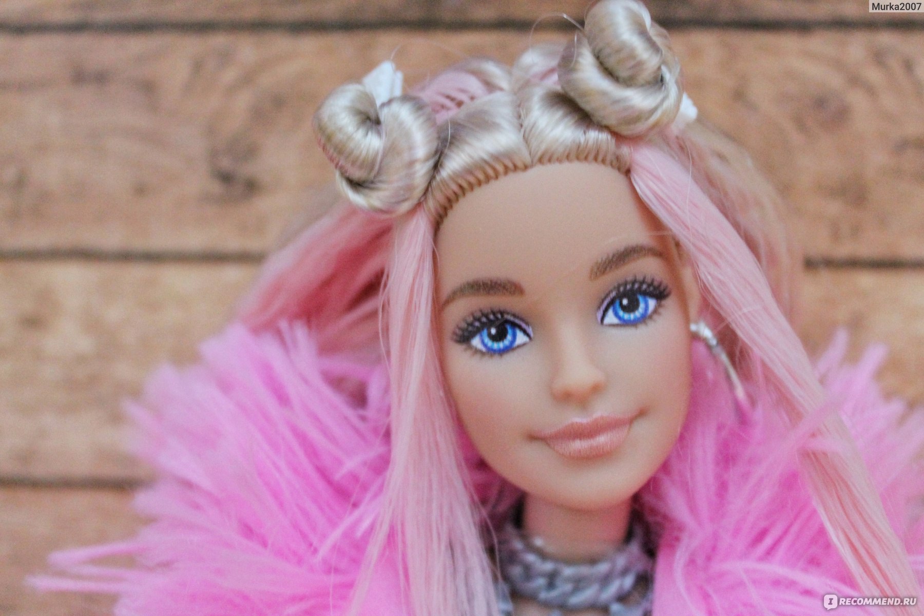 Barbie Экстра в розовой куртке GRN28 фото