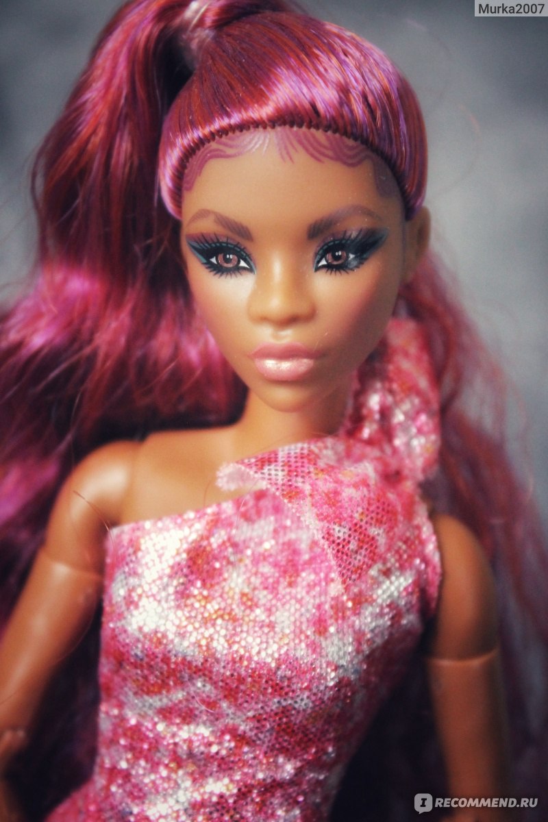 Barbie Looks Doll (Petite, Curly Red Hair) HCB77 / Куклa Барби лукс темнокожая c высоким хвостом HCB77 фото